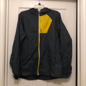 Men’s Patagonia Houdini rain jacket